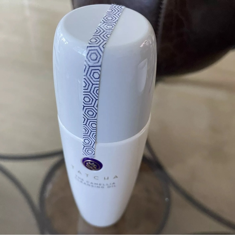 Tatcha Camellia Cleansing Oil: 2-in-1 Makeup Remover & Face Cleanser